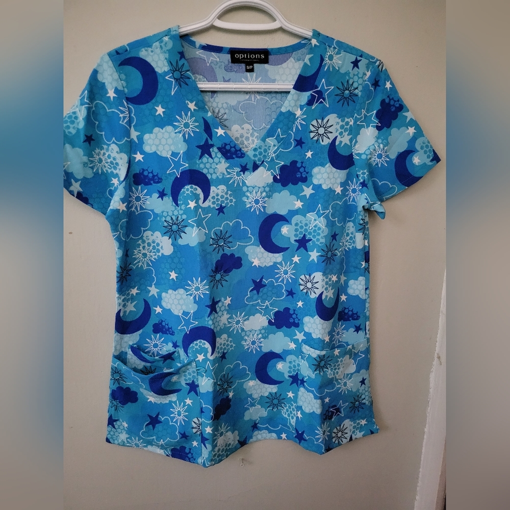Scrub shirt